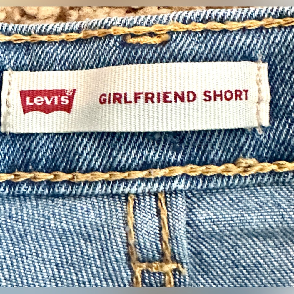 Levi's Girlfriend Shorty 5 Pocket Shorts youth size 10 - Picture 4 of 9